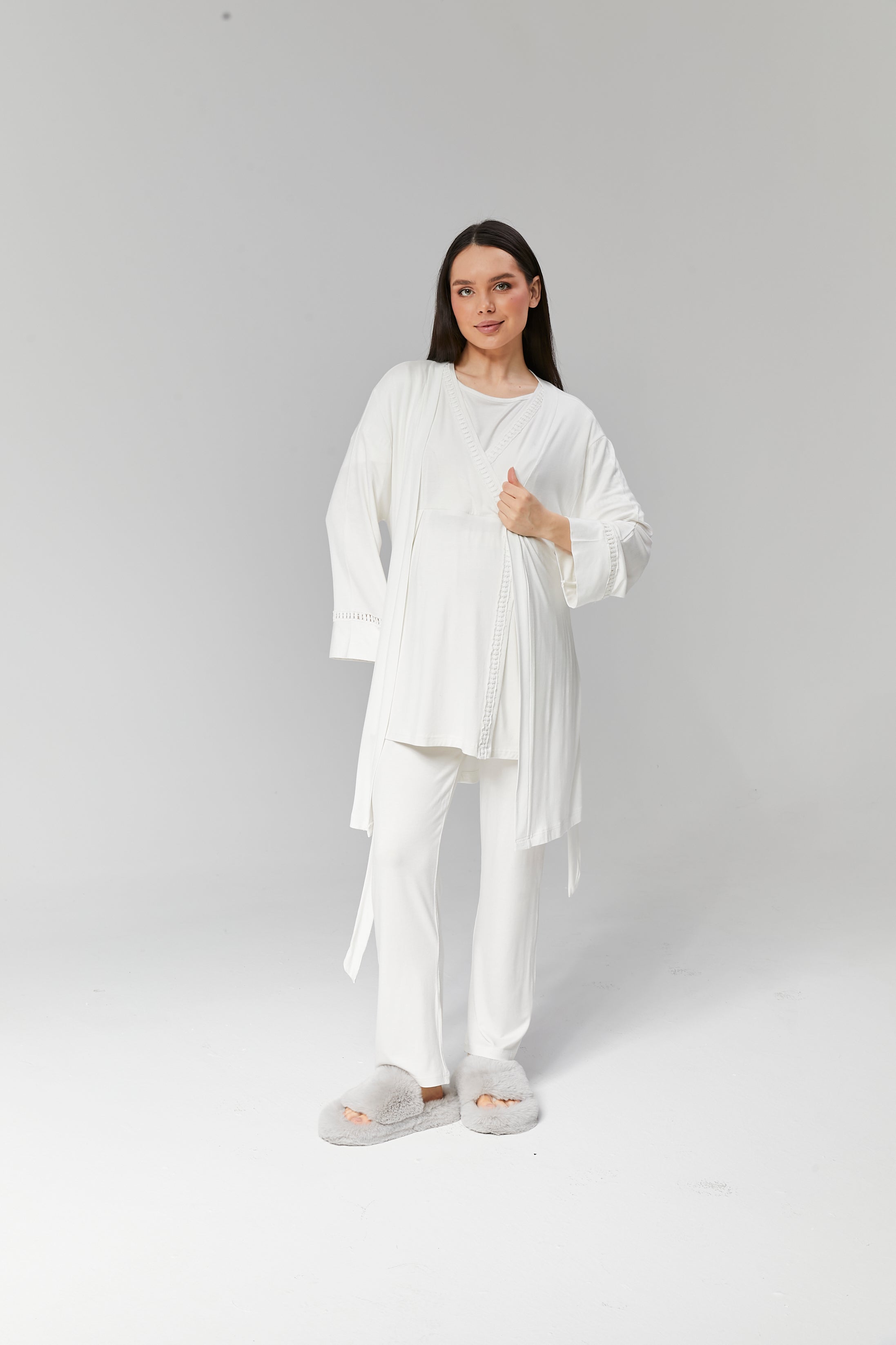 Ekru Şerit Dantel Detaylı Sabahlıklı Kruvaze Lohusa Pijama Takımı 519
