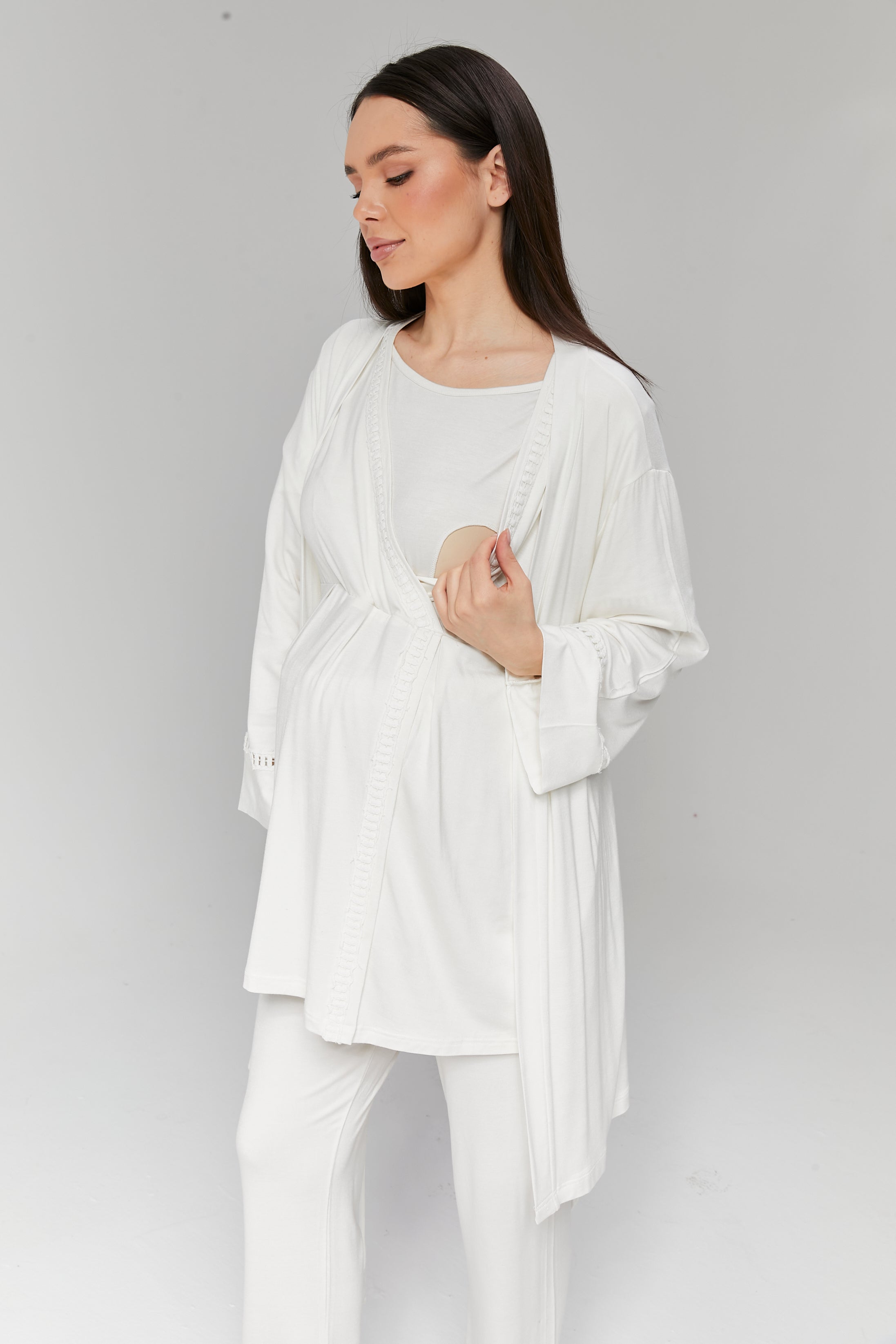 Ekru Şerit Dantel Detaylı Sabahlıklı Kruvaze Lohusa Pijama Takımı 519