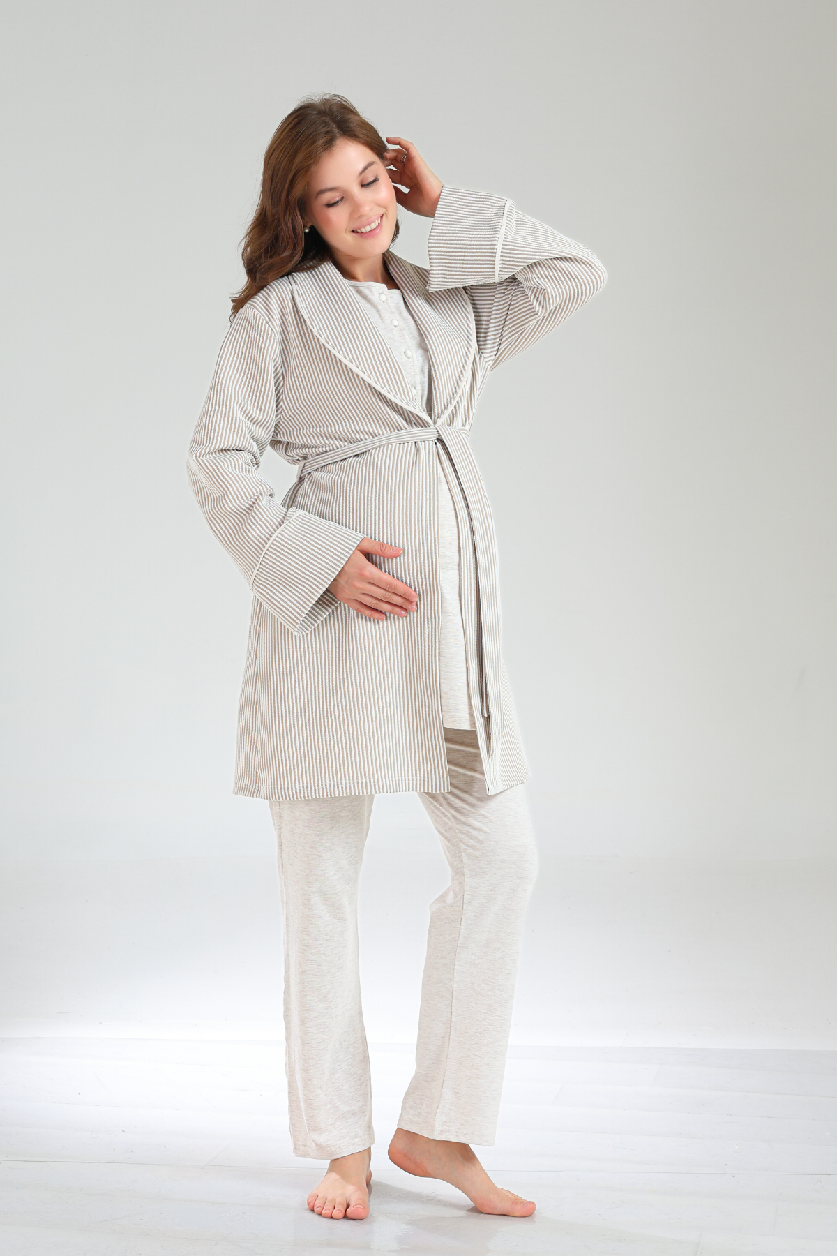 Bej Yumuşak Dokulu Şal Yaka Sabahlıklı Lohusa Pijama Takımı-1002