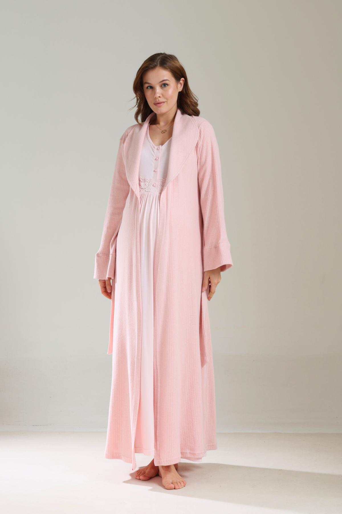 Kalın Kışlık Yumuşak Dokulu Pudra Sabahlıklı Lohusa Gecelik Takımı 1037