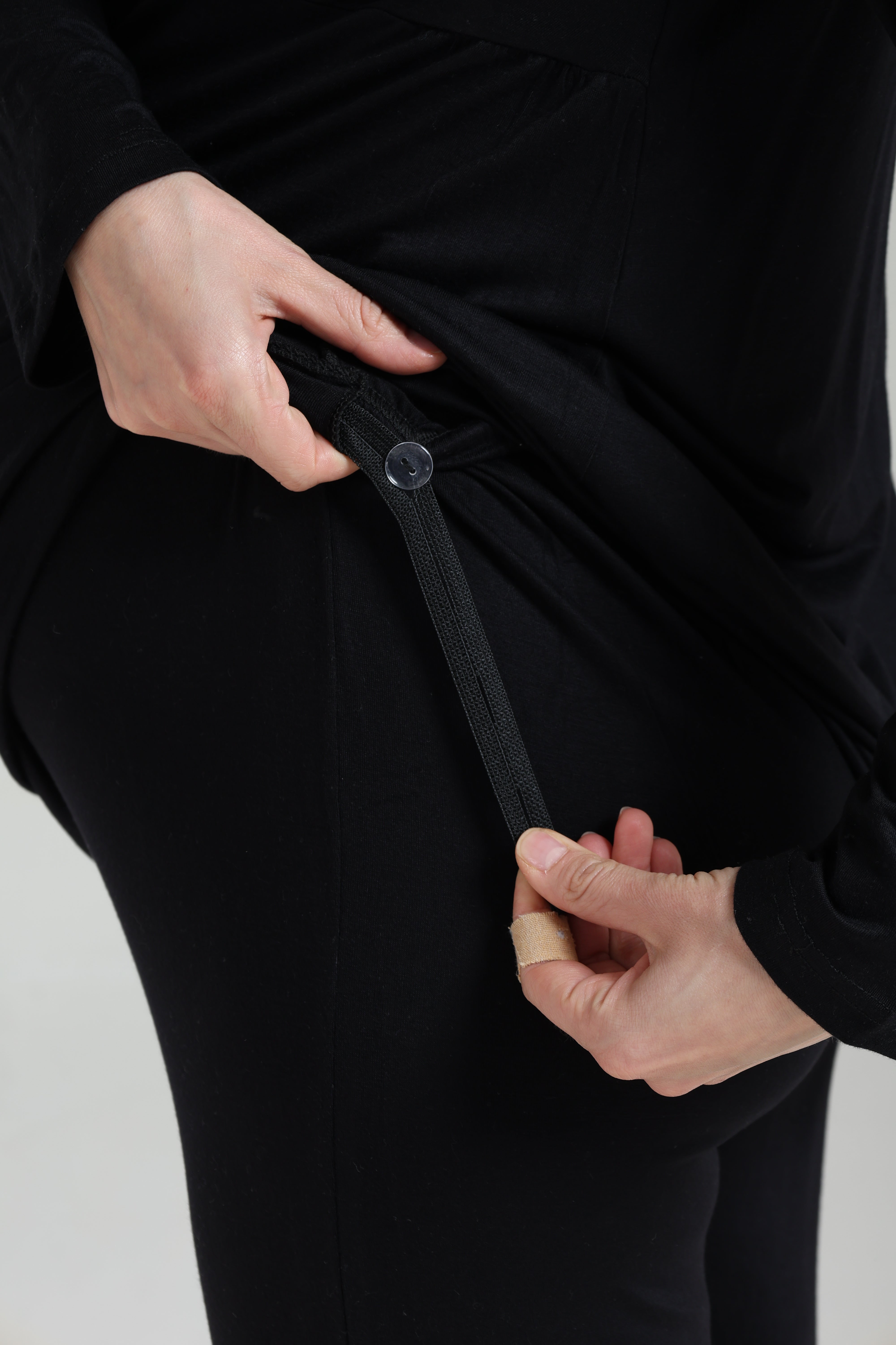 Uzun Kollu Siyah Biyeli Kruvaze Sabahlıklı Lohusa Pijama Takımı 1040