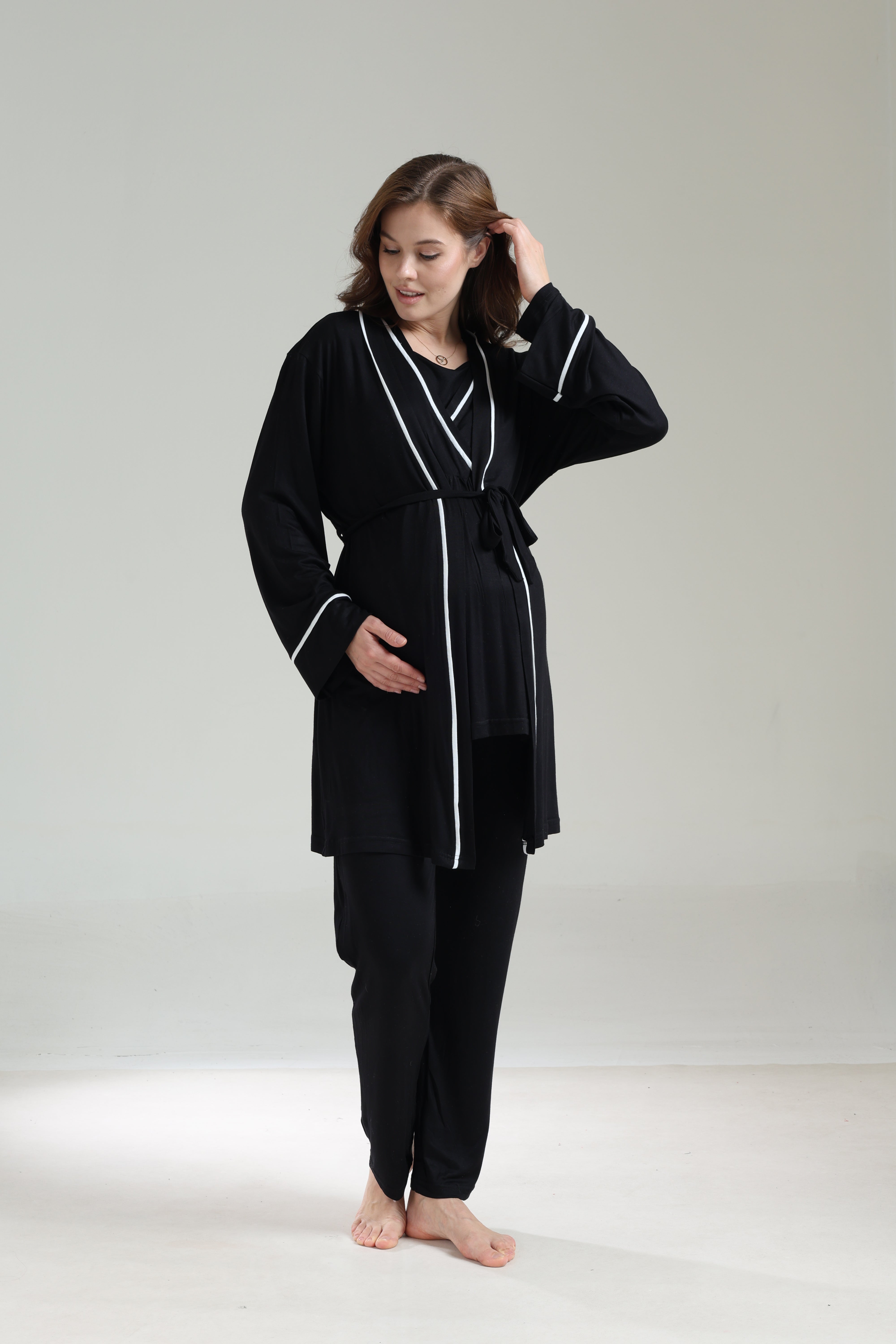 Uzun Kollu Siyah Biyeli Kruvaze Sabahlıklı Lohusa Pijama Takımı 1040