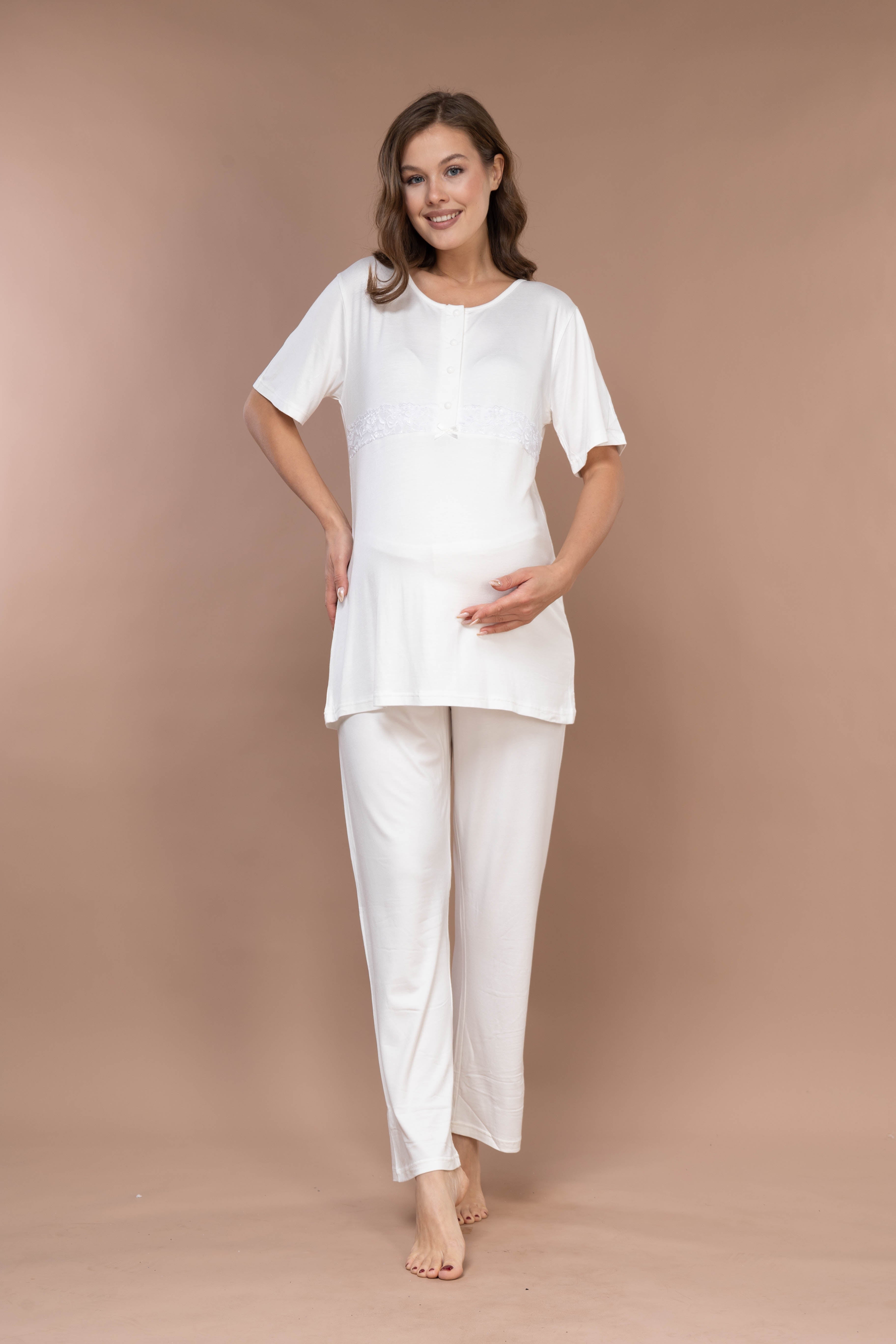 Ekru Desenli Jakarlı Sabahlıklı Önden Düğmeli Lohusa Pijama Takımı