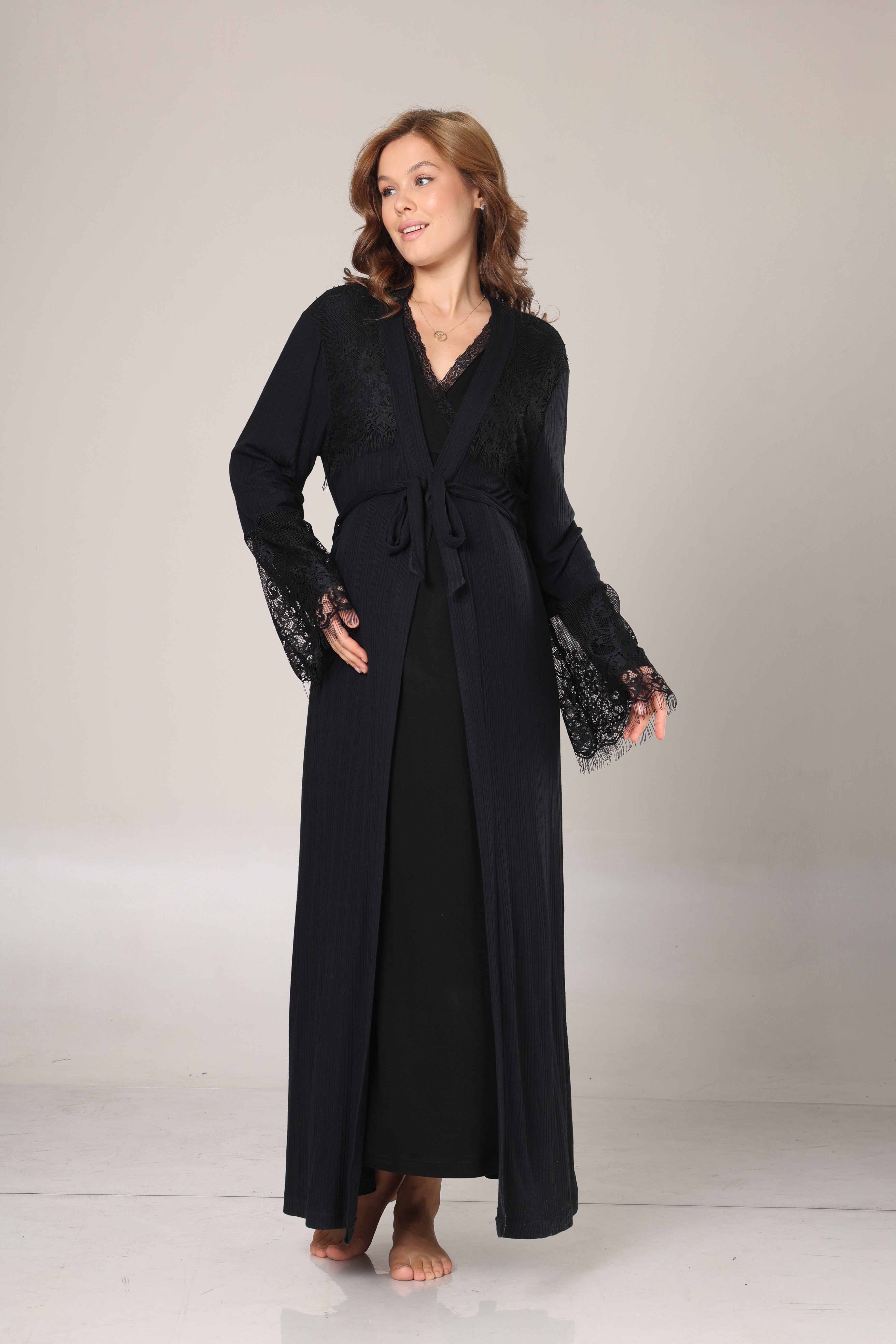 Kışlık Siyah Fitilli Dantel Detaylı Sabahlıklı Lohusa Gecelik Takımı -1006