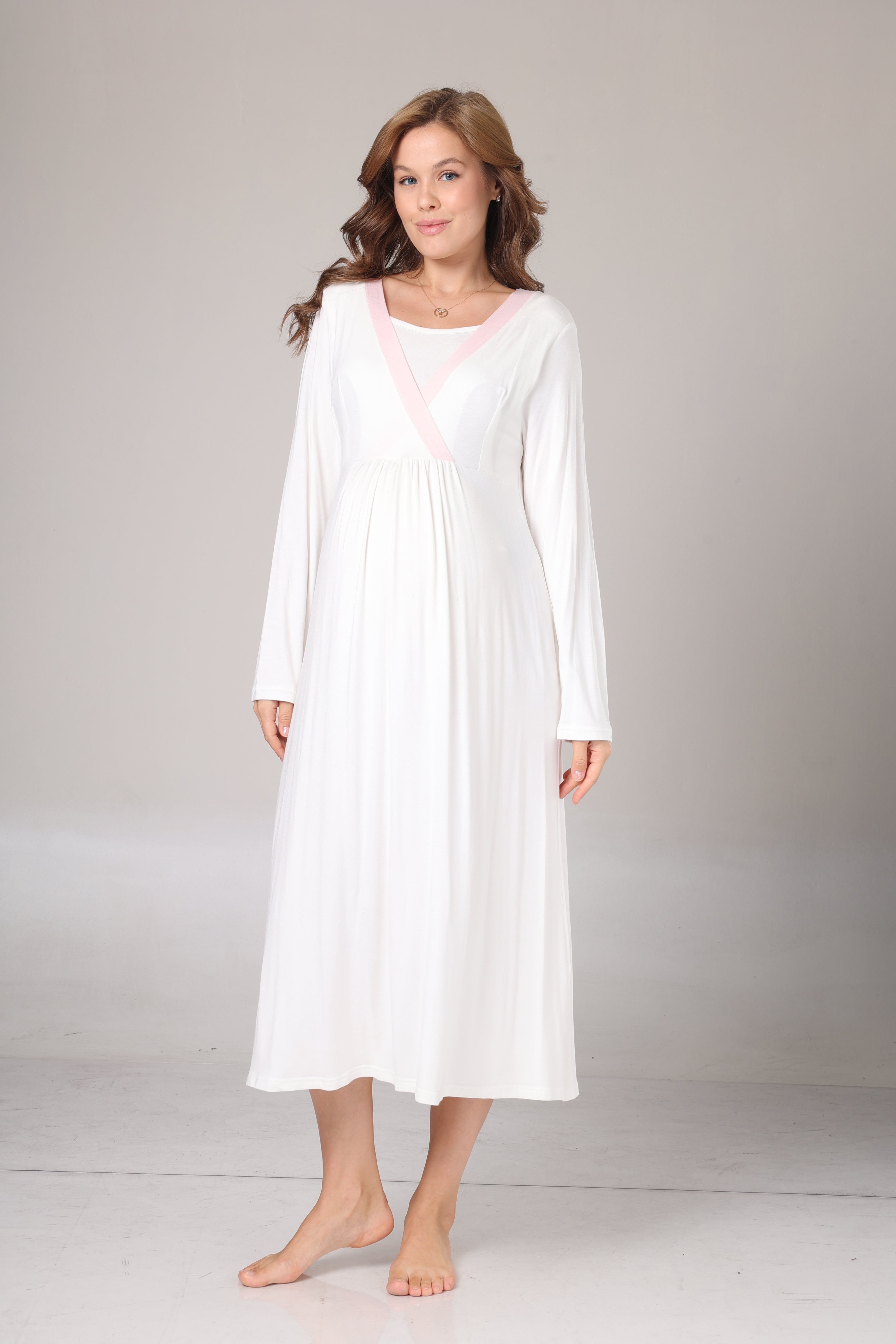 Kışlık Kendinden Desenli Pembe Şerit Detaylı Sabahlıklı Lohusa Gecelik Takımı -1016