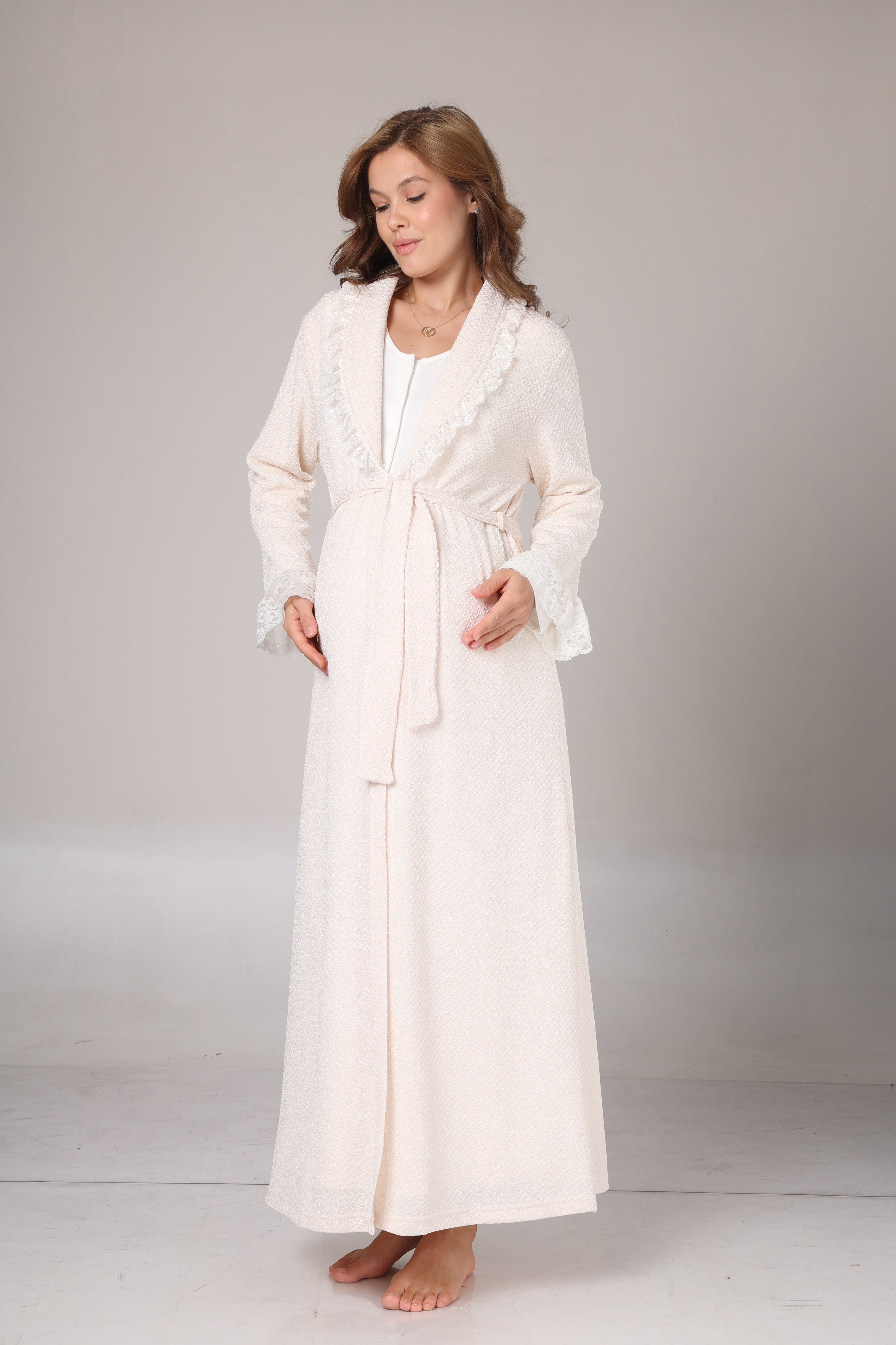 Krem Fırfır Yakalı Kışlık Sabahlıklı Lohusa Gecelik Takımı -1023