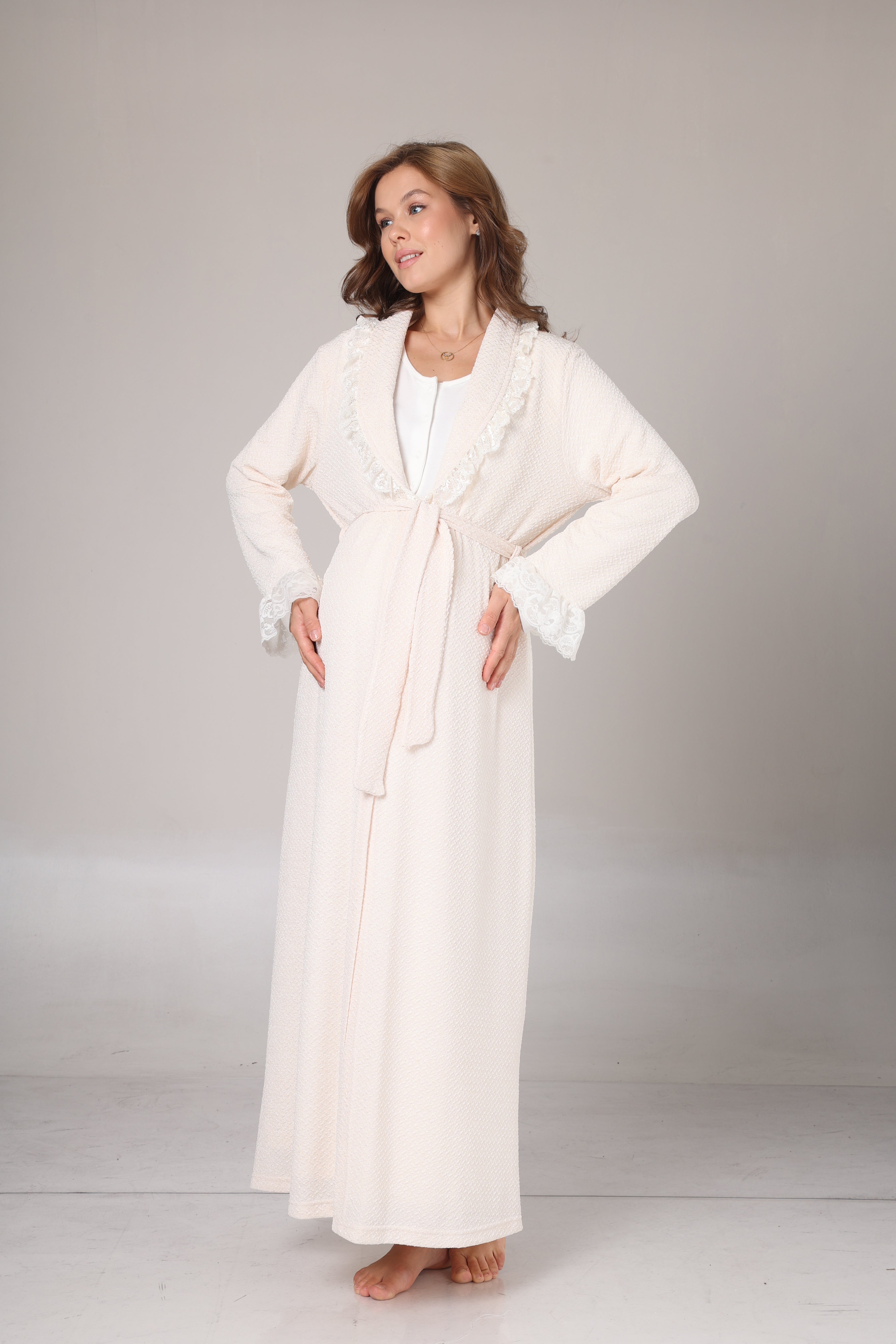 Krem Fırfır Yakalı Kışlık Sabahlıklı Lohusa Gecelik Takımı -1023